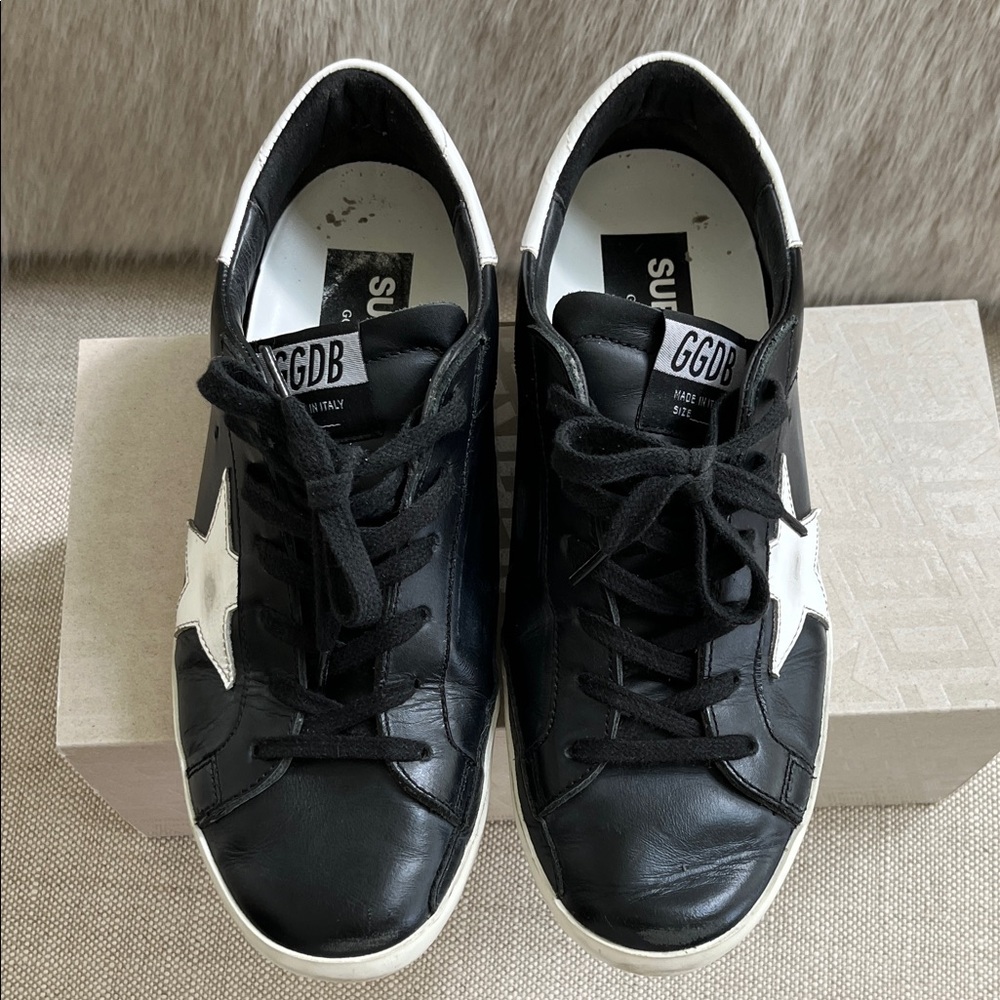 Golden Goose Black and White Leather Sneakers - Picture 5 of 6
